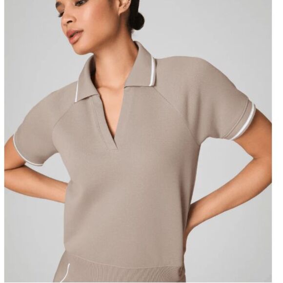 SPANX AirEssentials® Pique Polo Top- Ashwood- Size M - Picture 2 of 7